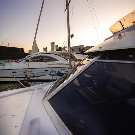 Magno Ii Boat Botel Sant Adria de Besos